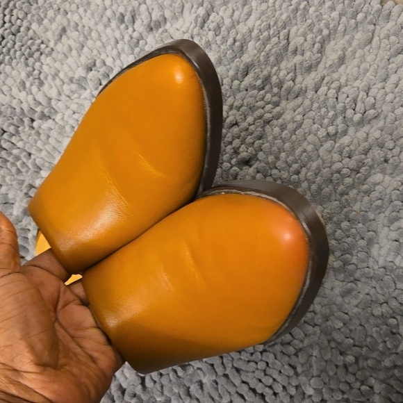 Madewell The Darcy Mule camel Mob Wife Old Money Slip On Clogs Minimalist - Picture 7 of 8